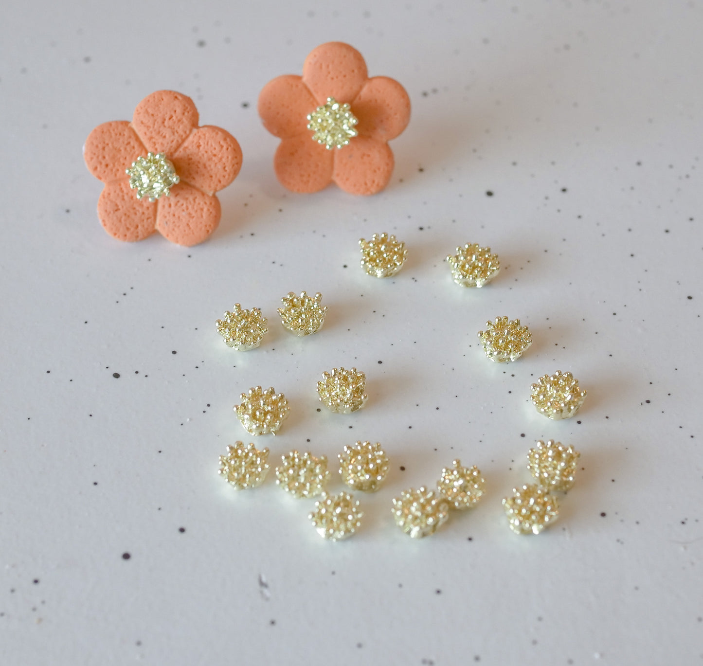 6 mm Zinc Allow Flower Finding | Set of 2 image 1