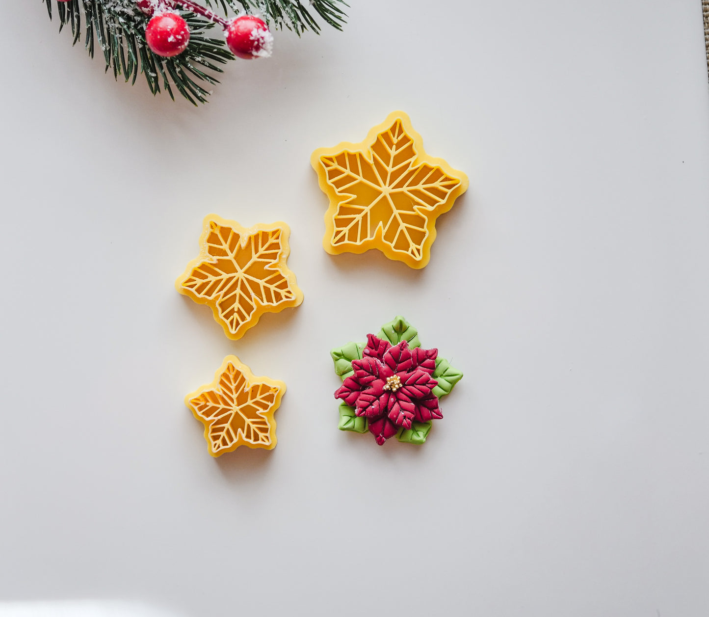 3-piece Poinsettia Cutter Set image 3