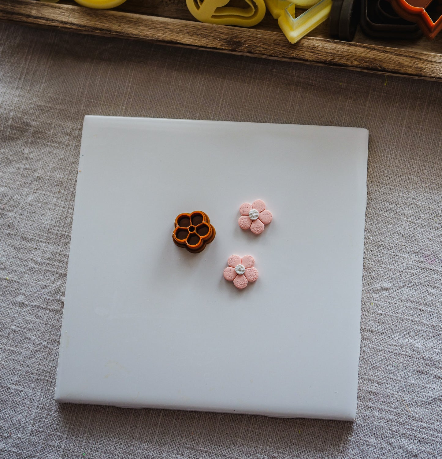 Flowr Stud Polymer Clay Cutter image 0