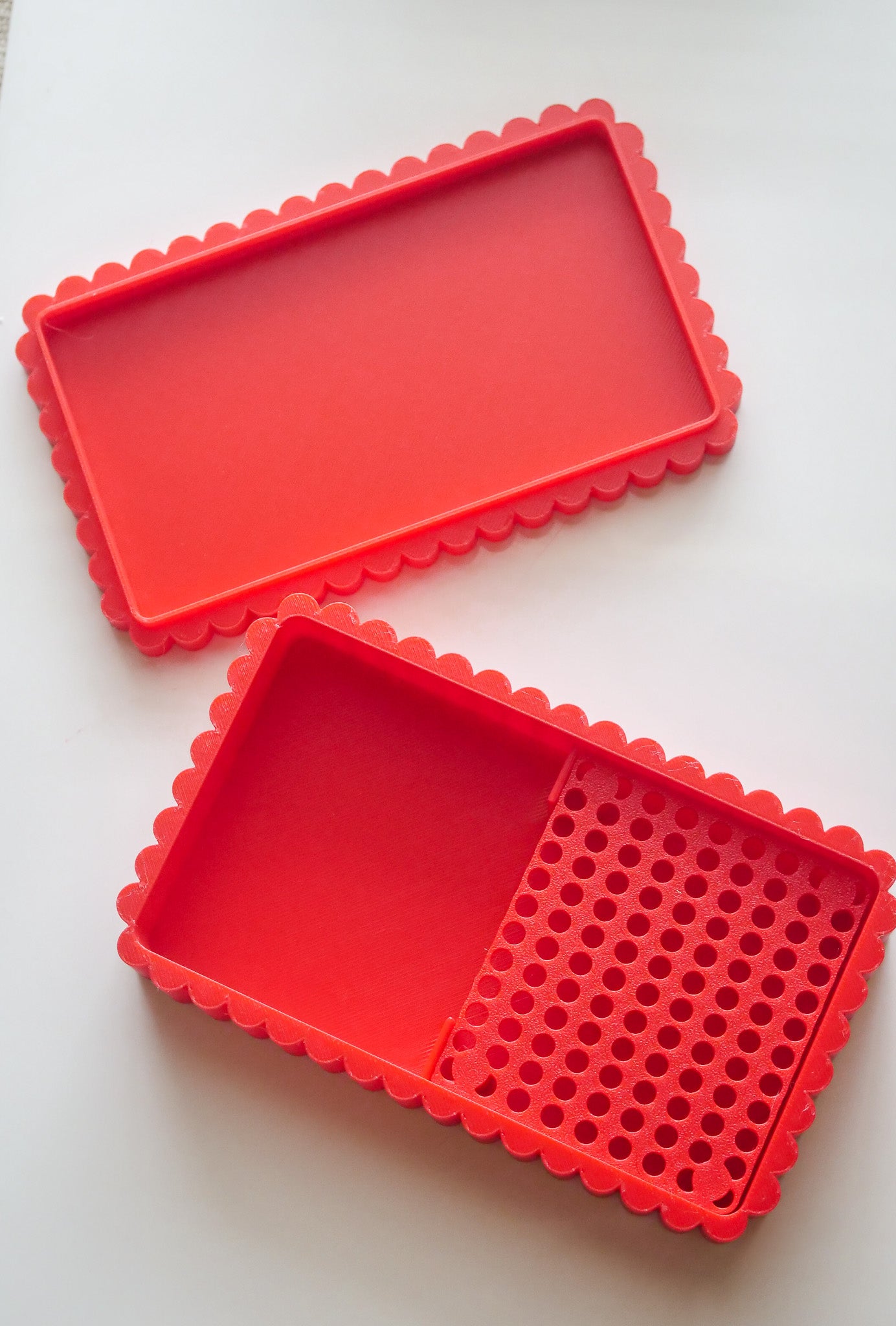 Fluted Cornstarch Dusting Storage Tray image 4