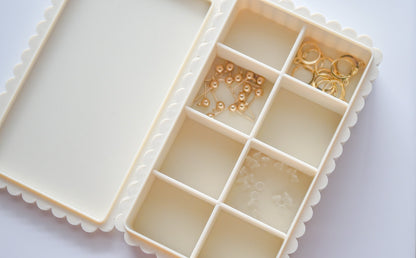 Fluted Finding & Charm Polymer Clay Tray Organizer image 0