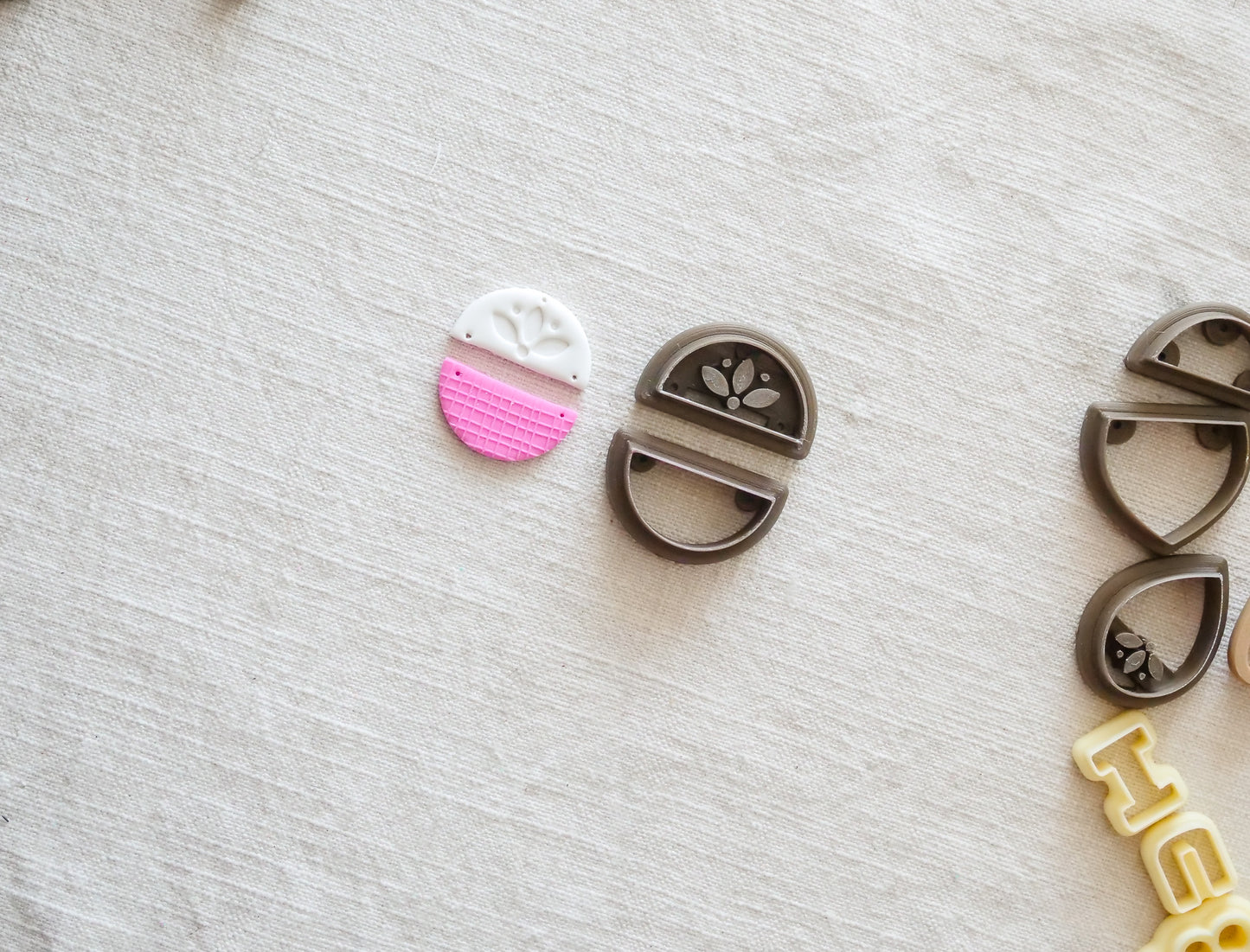 Talavera Half Circle Set image 1