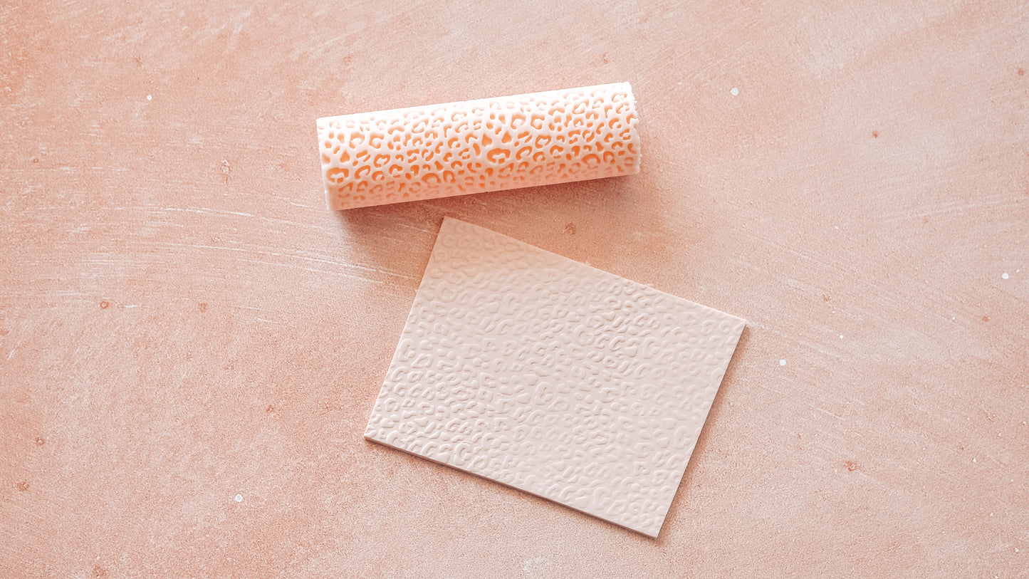 Cheetah Print Textured Roller image 2