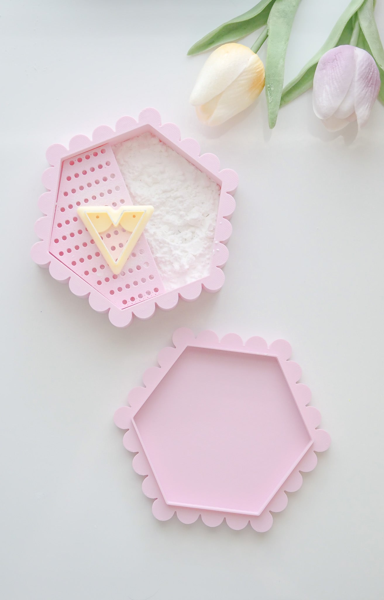 Hexagon Cornstarch Dusting Storage Tray - Hello Cutters