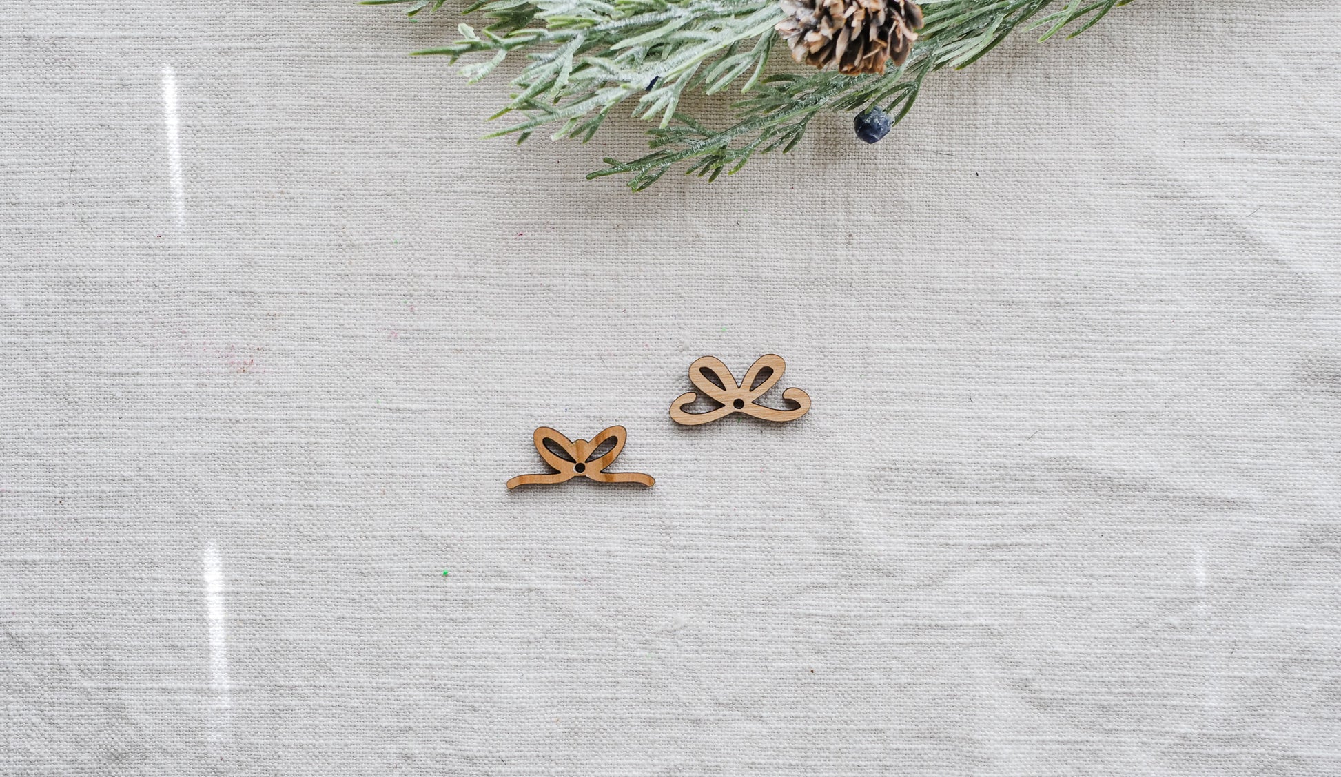 Assorted Wood Bow Findings image 0