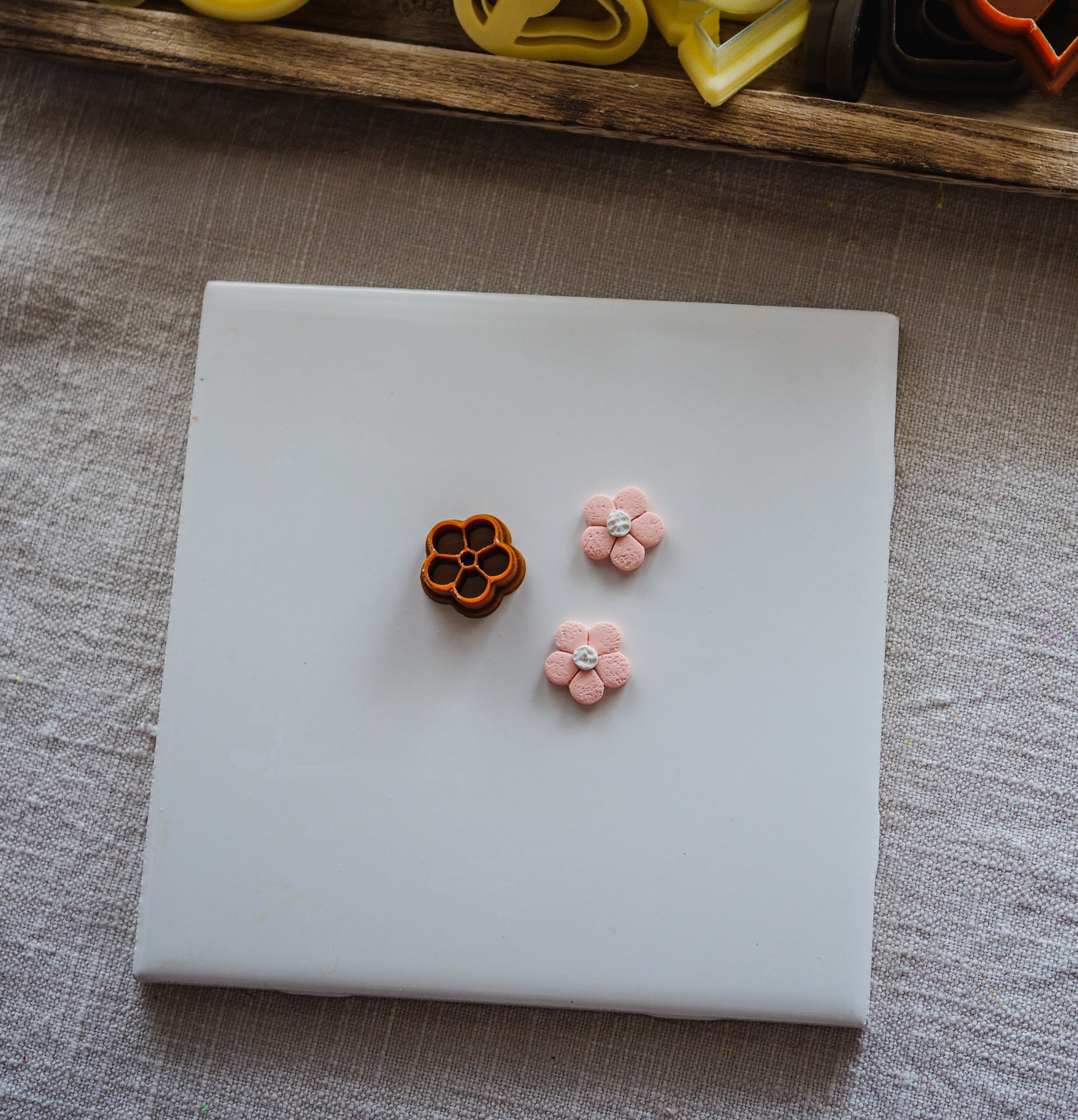 Flowr Stud Polymer Clay Cutter image 0