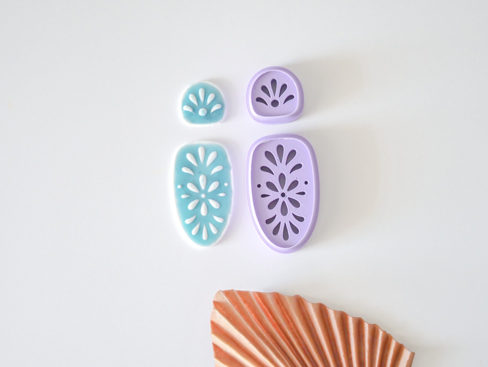 Modern Rounded Floral Cutter Set | Hello Cutters