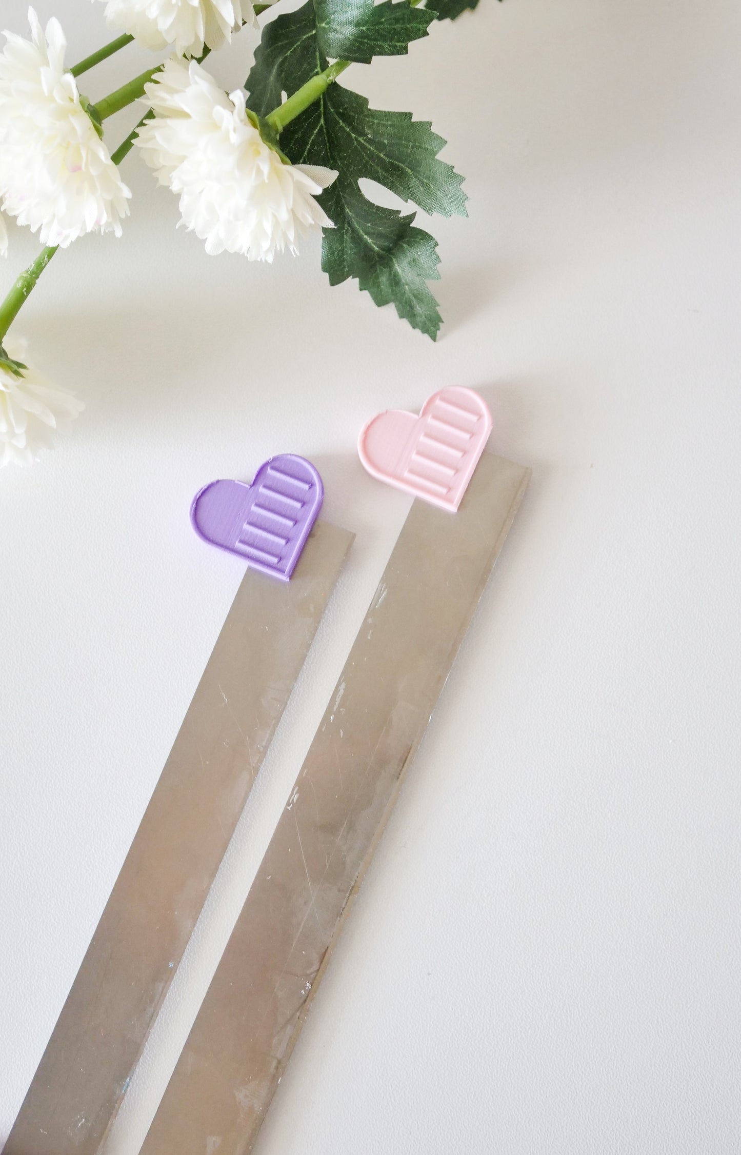 Tissue Blade Grippers Polymer Clay Cutter — Earring Cutter -Heart Shape