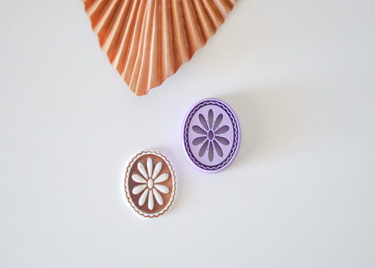 Scalloped Oval Daisy Cutter | Hello Cutters
