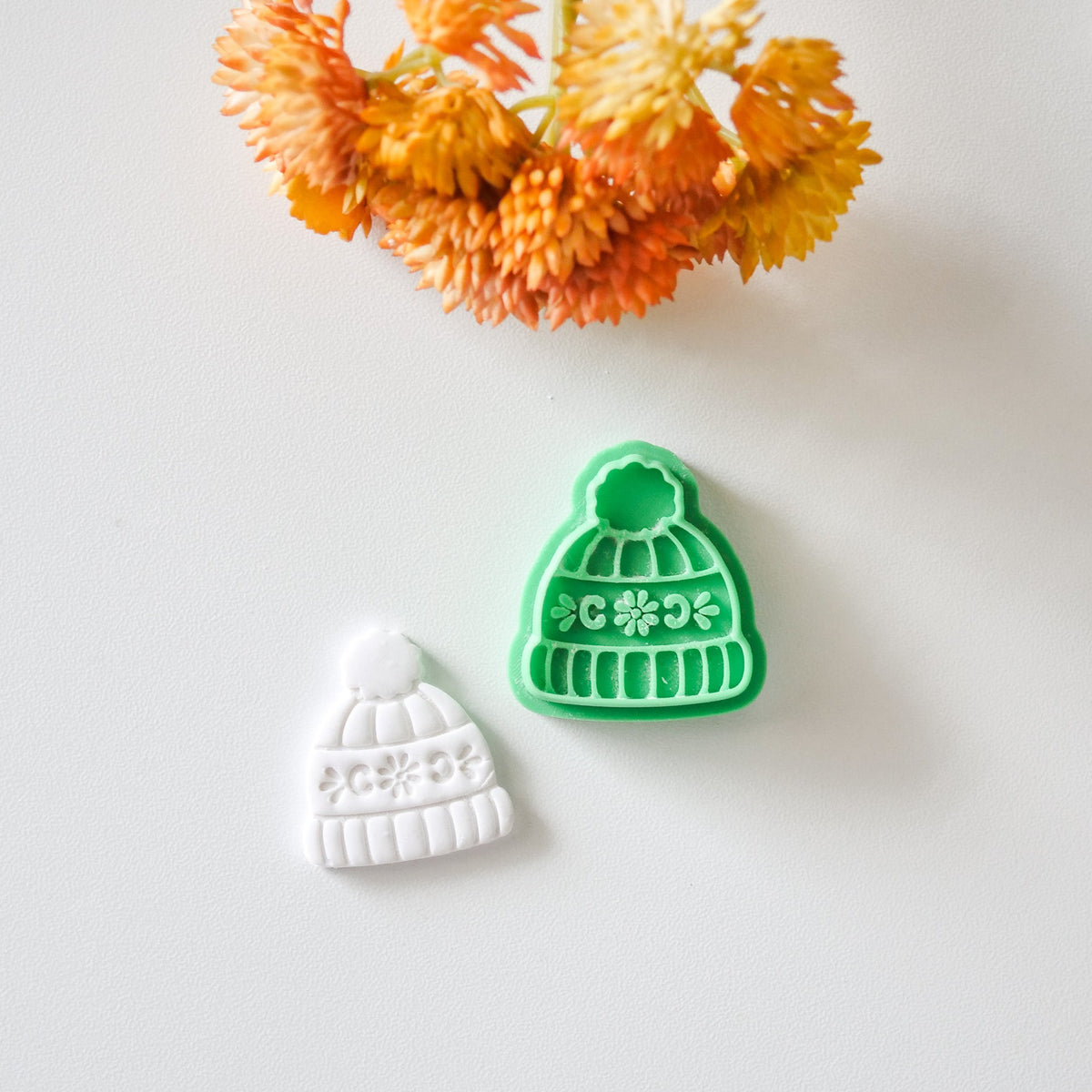 The Knit Beanie Polymer Cutter