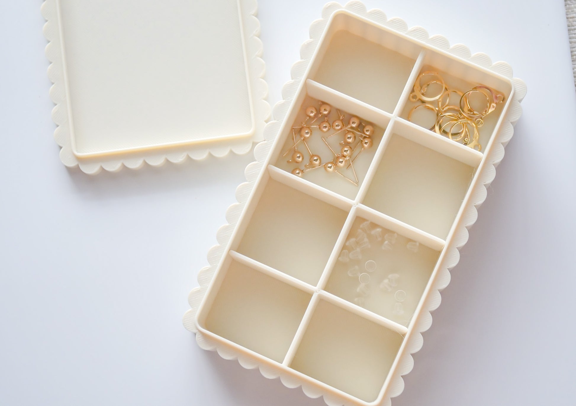 Fluted Finding & Charm Polymer Clay Tray Organizer image 2