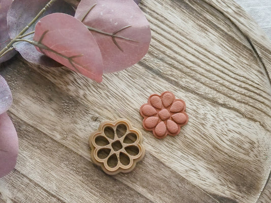 Flower Western Stone Polymer Clay Cutter image 0