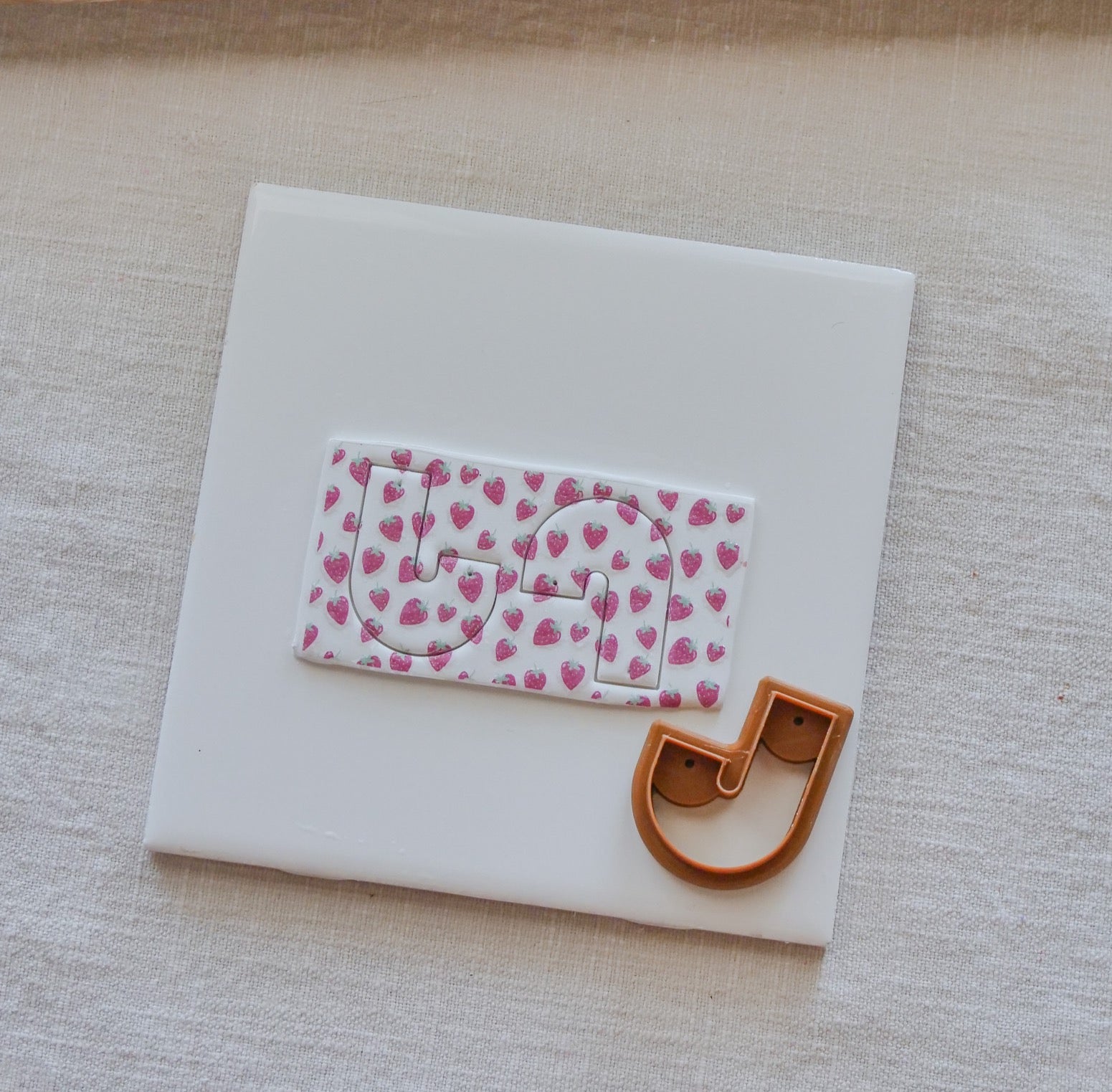 Abstract Half Clay Cutter image 0