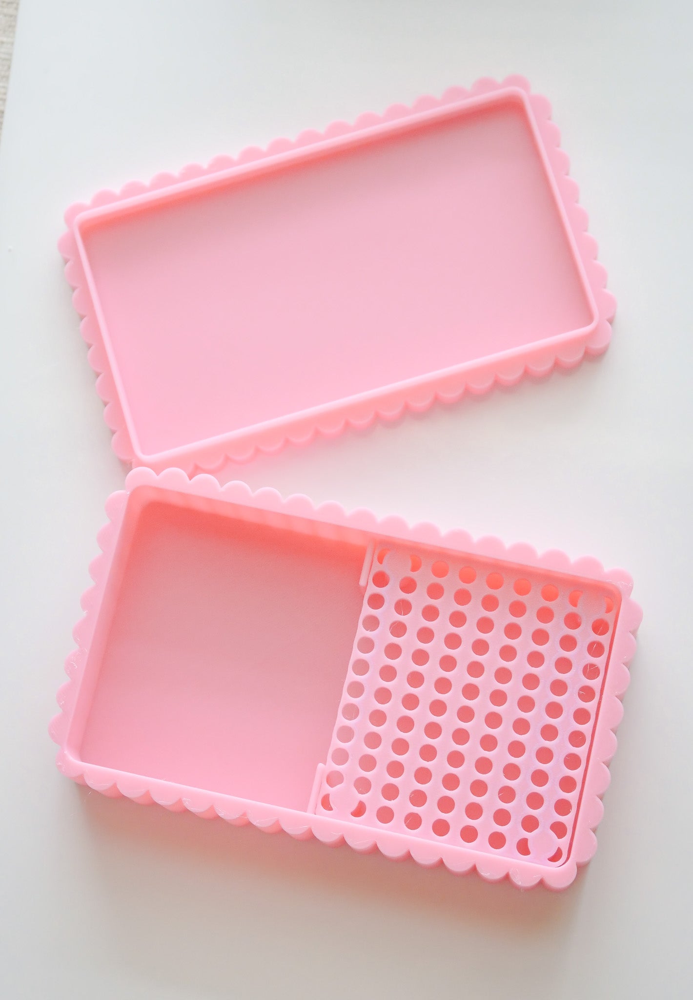 Fluted Cornstarch Dusting Storage Tray image 5