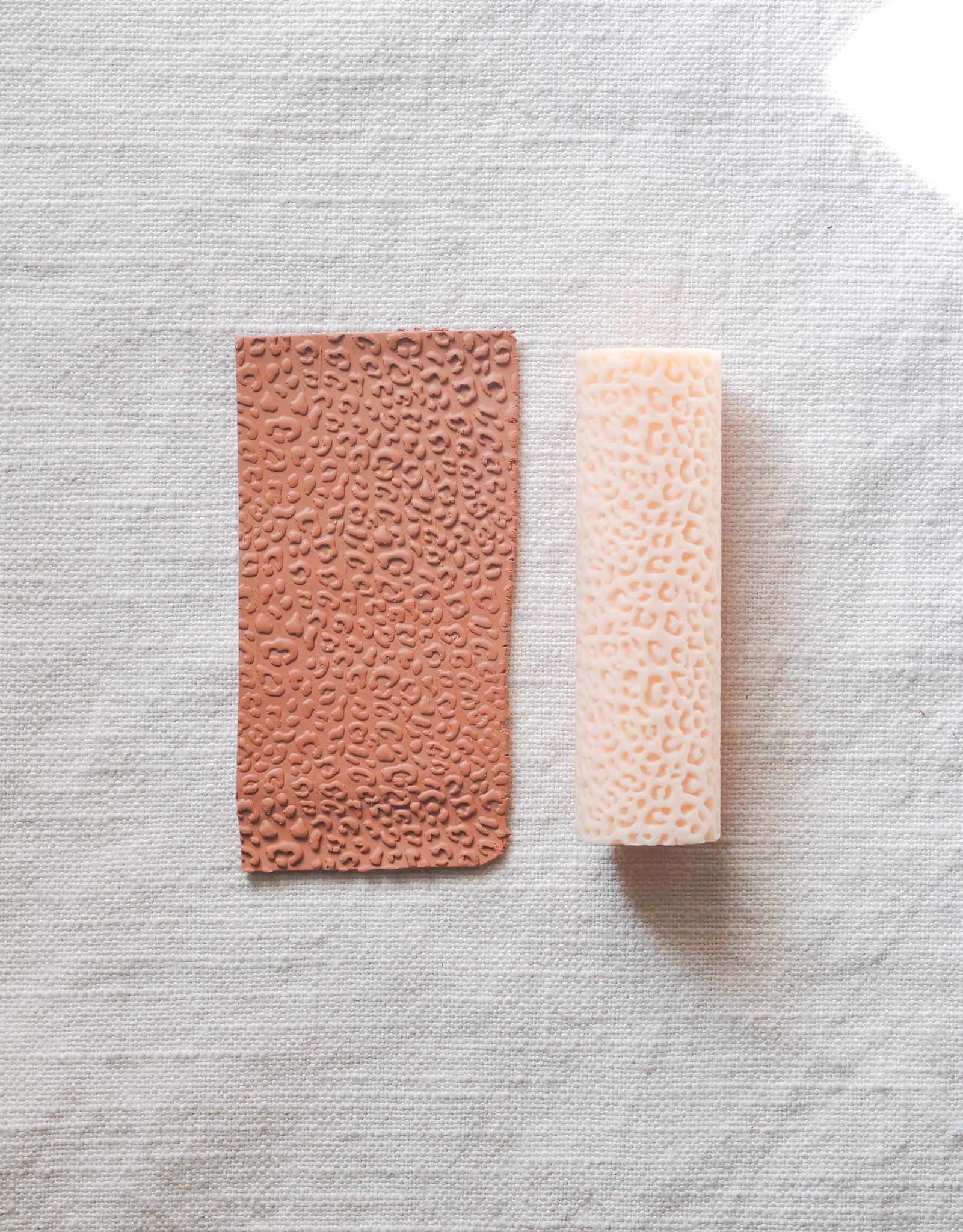 Cheetah Print Textured Roller image 1