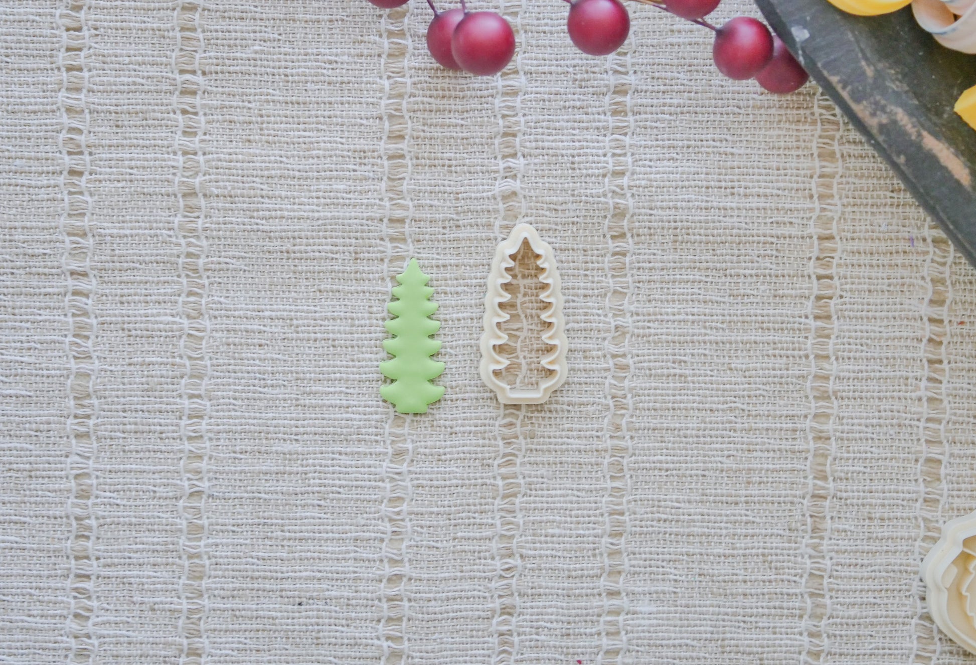 Retro Christmas Tree Polymer Clay Cutter image 1