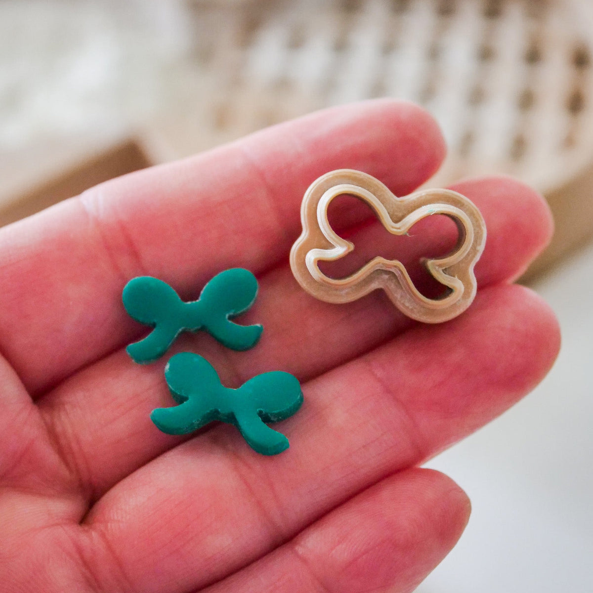 little bow polymer clay cutter